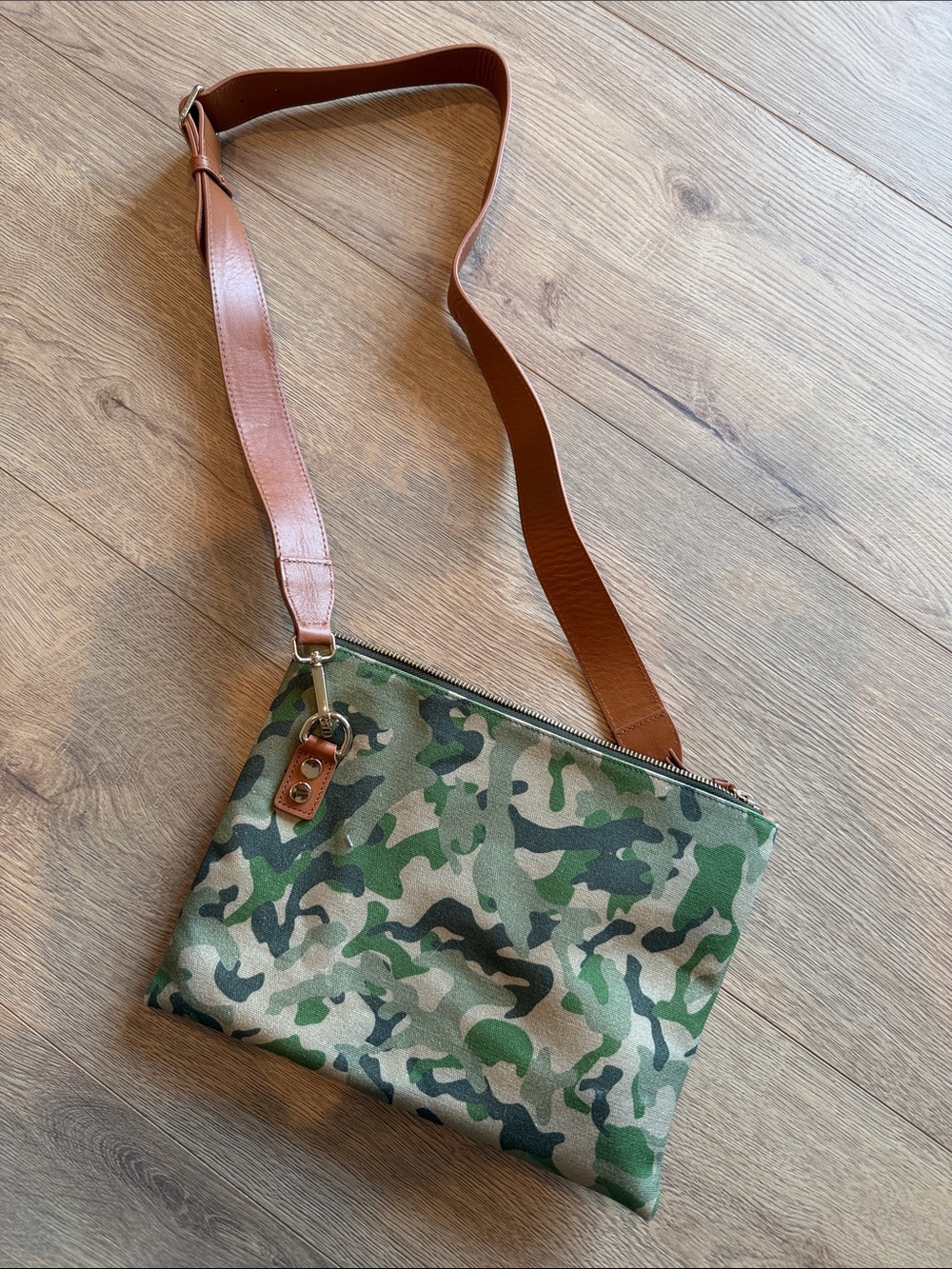 NWOT Mark & Graham Camouflage Crossbody Bag with Brown Strap